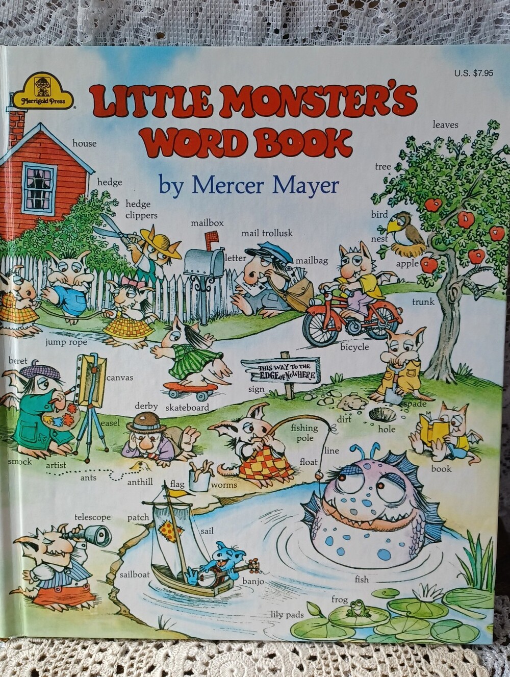 VINTAGE 1977 LITTLE MONSTER'S WORD BOOK BY MERCER MAYER MERRIGOLD PRESS